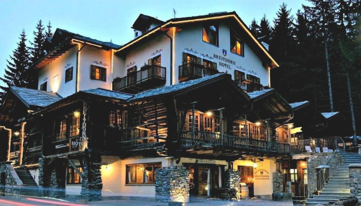 Hotel Breithorn Чамполук Екстериор снимка