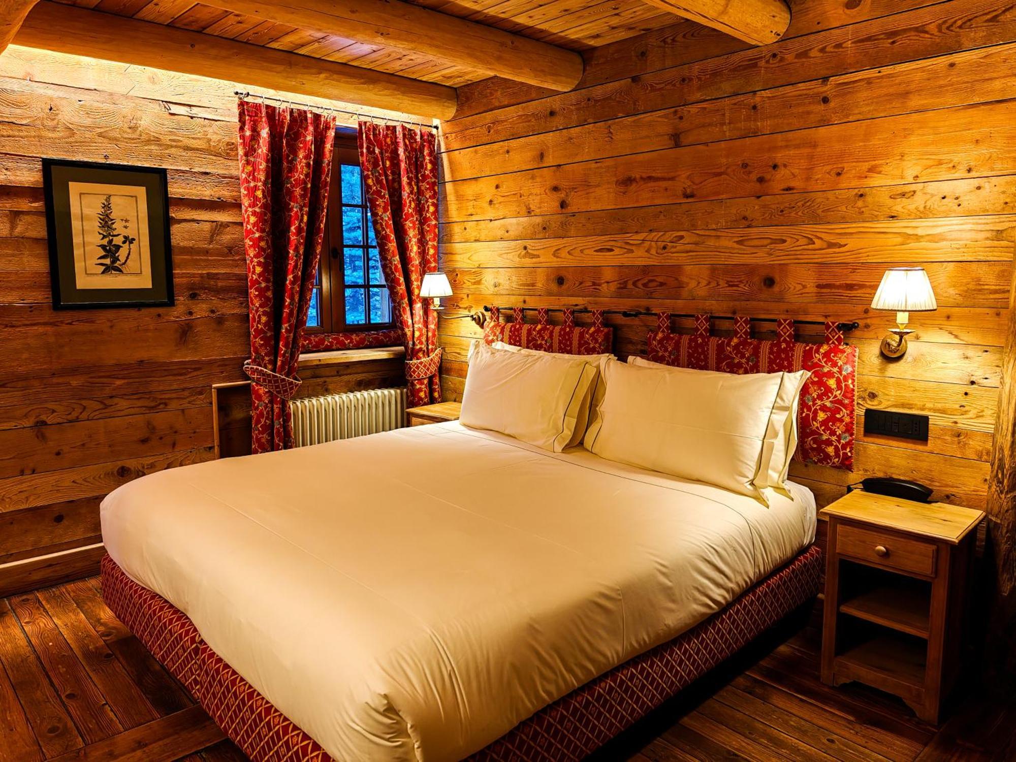 Hotel Breithorn Чамполук Екстериор снимка