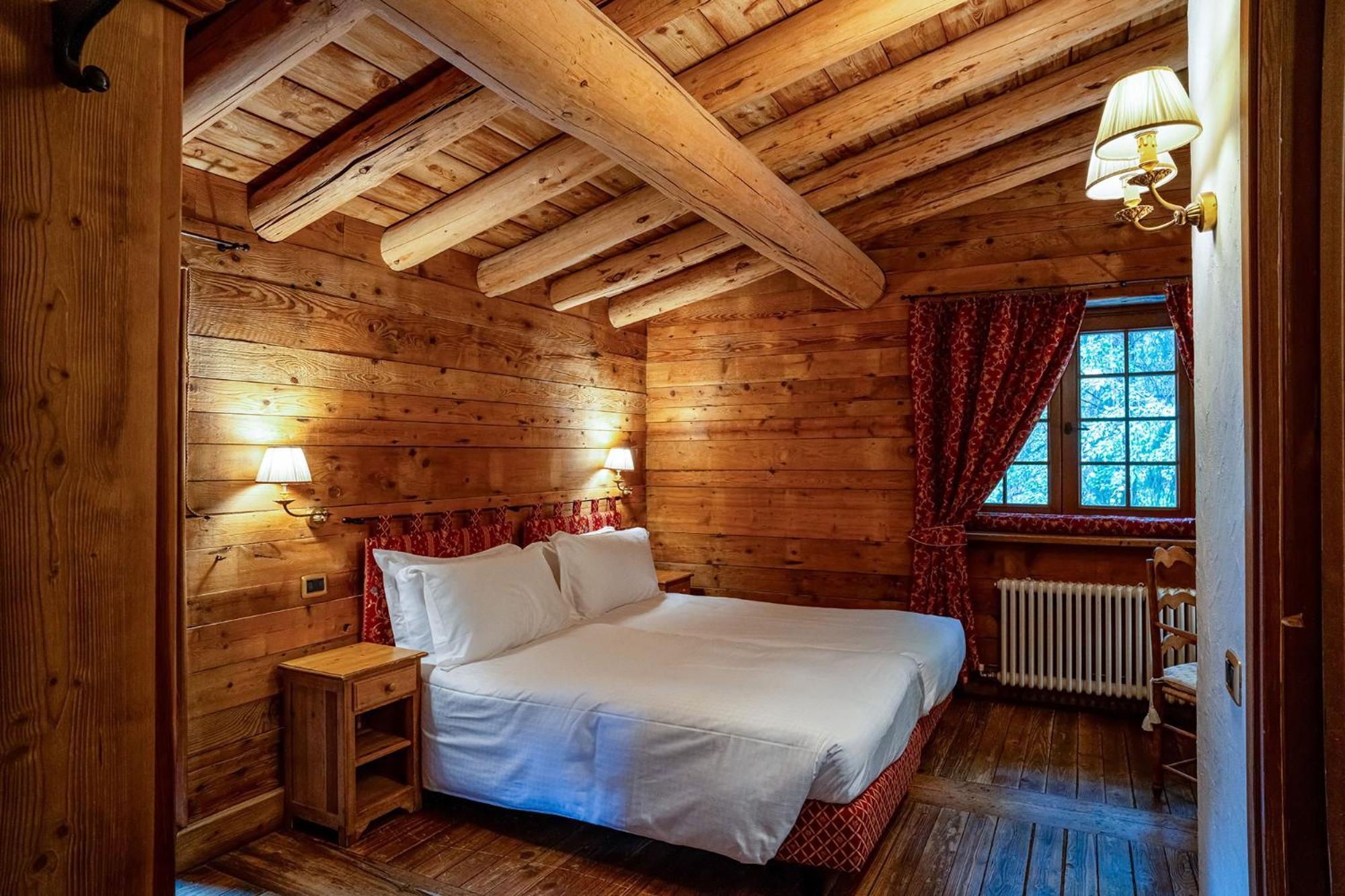 Hotel Breithorn Чамполук Екстериор снимка