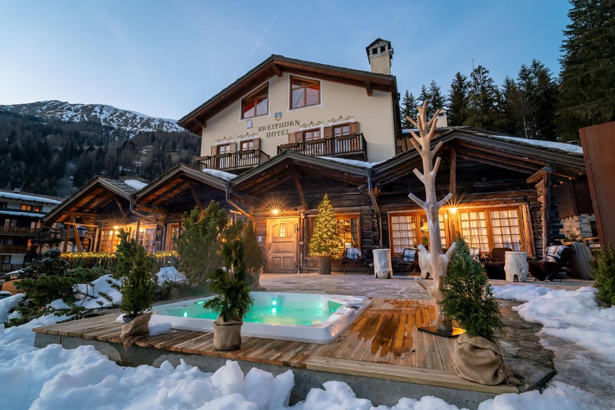 Hotel Breithorn Чамполук Екстериор снимка